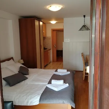 Apartmaji Z Fizine Portoroz Exterior photo
