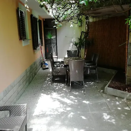 Apartmaji Z Fizine Portoroz Exterior photo