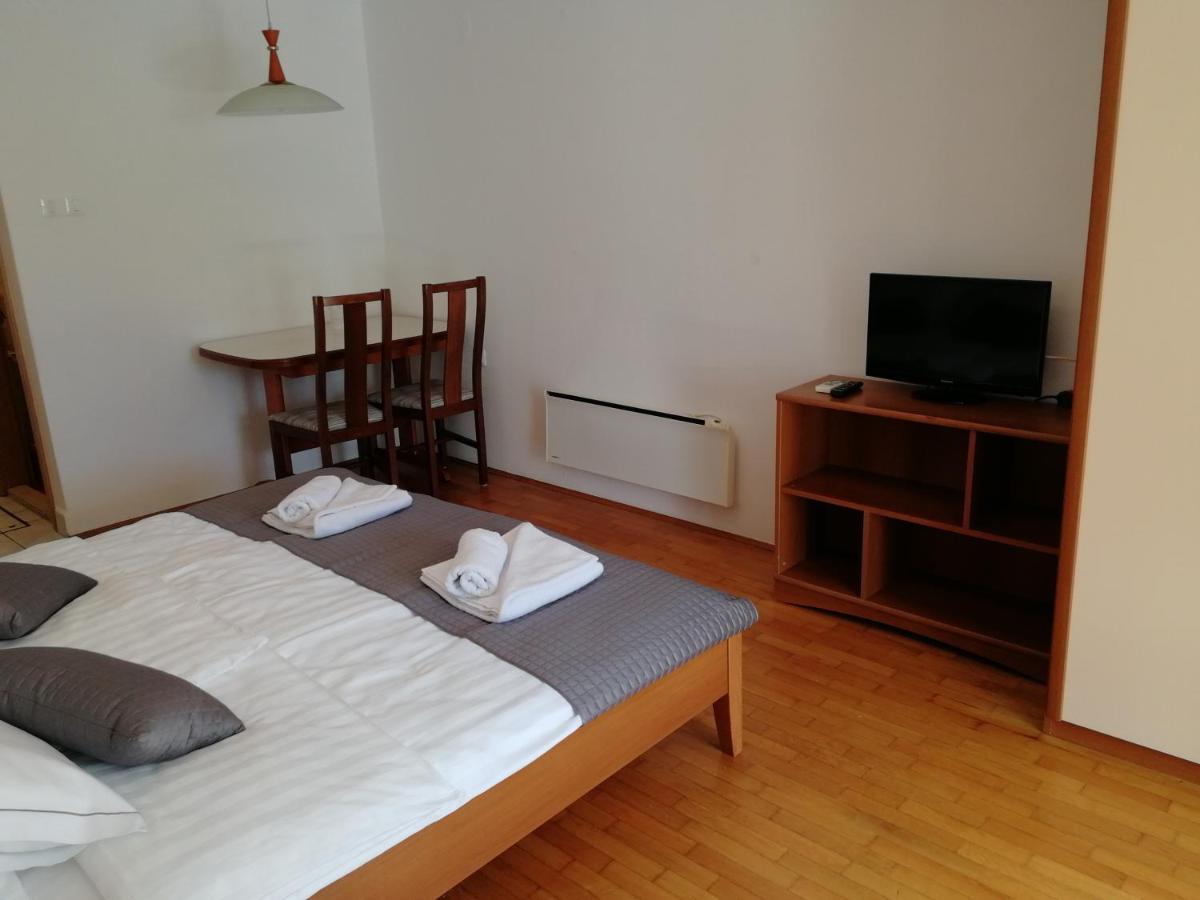 Apartmaji Z Fizine * Portoroz